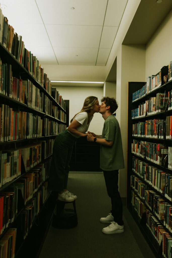 Engagement outfit inspiration, from a engagement photo shoot in Fort Wayne, Indiana.